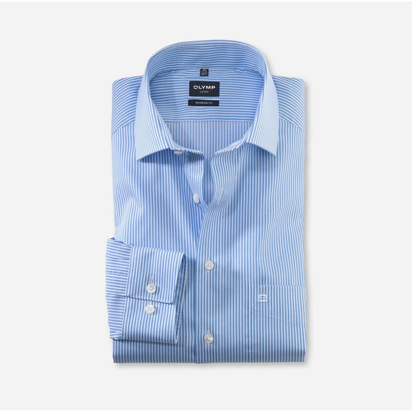 OLYMP LUXOR SHIRT เสื้อเชิ้ตผู้ชายแขนยาว ทรงหลวม สีฟ้าลายทาง ยืดหยุ่นได้ดี รีดง่าย ยับยาก (04S1BU) WINT25