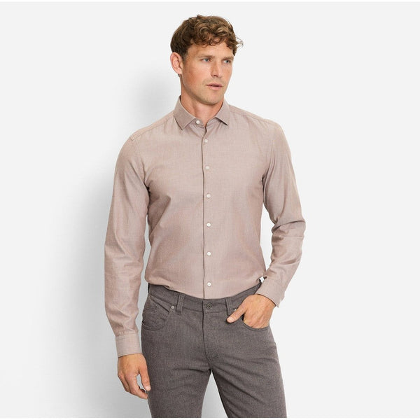 OLYMP LEVEL FIVE SHIRT เสื้อเชิ้ตผู้ชายแขนยาว ทรงพอดีตัว สีน้ำตาล Garment Wash นุ่มพิเศษ (10T4BR) WINT25