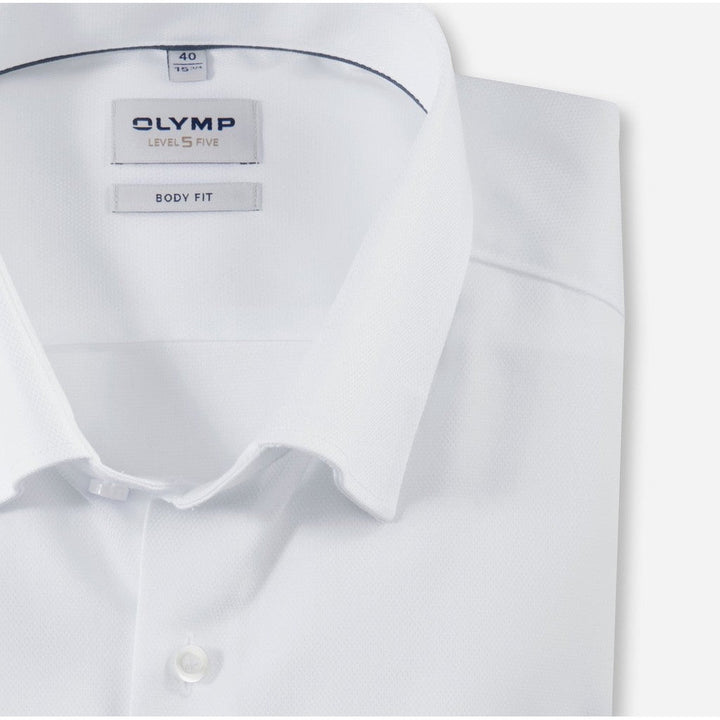 OLYMP Level five Shirt เสื้อเชิ้ตผู้ชายแขนยาว ทรงพอดีตัว สีขาว ยืดหยุ่นได้ดี (03T1WH) WINT25 ICCSHOPPING
