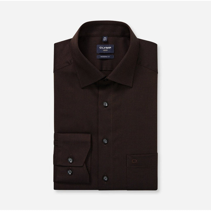 OLYMP LUXOR Shirt เสื้อเชิ้ตผู้ชายแขนยาว ทรงหลวม สีน้ำตาล ผ้าเท็กเจอร์ รีดง่าย ยับยาก (101T2BR) WINT25 ICCSHOPPING