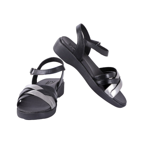 NATURALIZER รองเท้าลำลองแบบรัดส้น รุ่น 'Jayla' (NAC77) ICCSHOPPING
