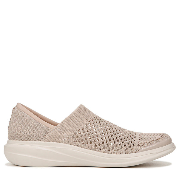 Bzees for Lifestride by NATURALIZER รองเท้าผู้หญิงลำลองแบบสวม รุ่น 'Charlie' - สีเบจ (NIS58BE)