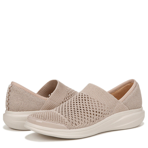 Bzees for Lifestride by NATURALIZER รองเท้าผู้หญิงลำลองแบบสวม รุ่น 'Charlie' - สีเบจ (NIS58BE) ICCSHOPPING