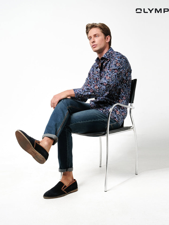 OLYMP  LUXOR Shirt เสื้อเชิ้ตชาย สีน้ำเงิน ลายพิมพ์ เพสลีย์ ทรงหลวม ใส่สบาย รีดง่าย (SPRING24) SPRI24 ICCSHOPPING