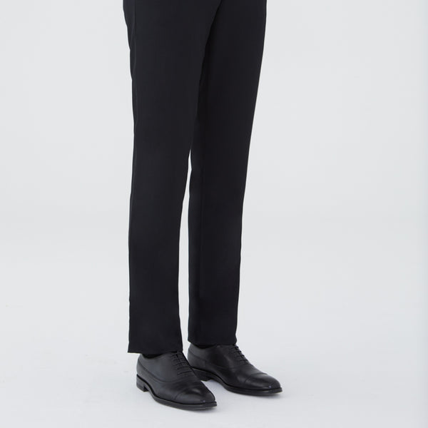 ARROW กางเกงทำงาน ทรง Slim fit  แบบไม่มีจีบ สีดำ MSCS8A4 