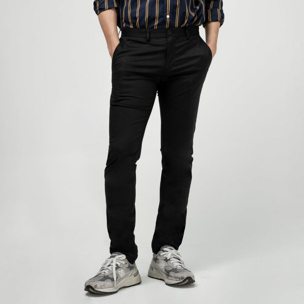 era-won กางเกงสแลคขายาว Workday Lightweight ทรง Super Skinny สี Black ICCSHOPPING