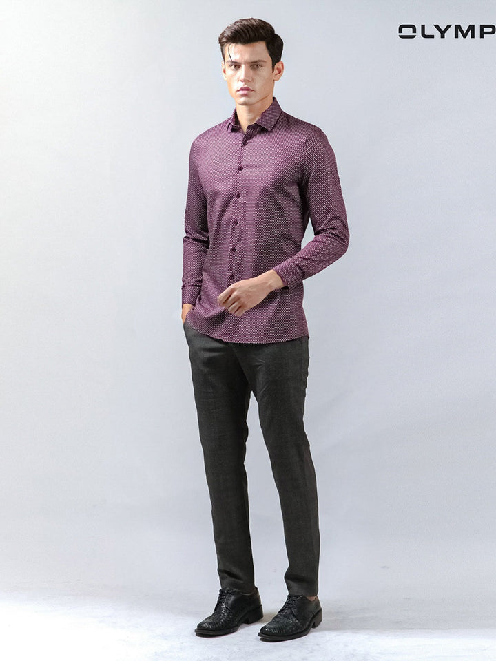OLYMP  No. Six Shirt เสื้อเชิ้ตชาย สีแดงเข้ม ลายจุด ทรงเข้ารูป ยืดหยุ่นได้ดี รีดง่าย AUTU23 ICCSHOPPING