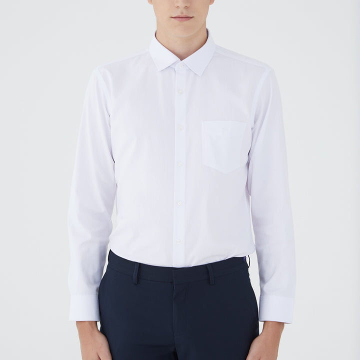 ARROW EASY CARE SHIRT -ดูแลรักษาง่าย สวมใส่สบาย- เสื้อเชิ้ตทำงานแขนยาวสีขาว ทรง SLIM FIT  รหัส MACS758-WH 