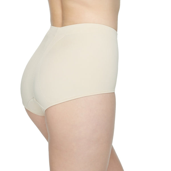 Wacoal Gold Panty กางเกงใน ขาสั้น รุ่น WO3116 Wacoal