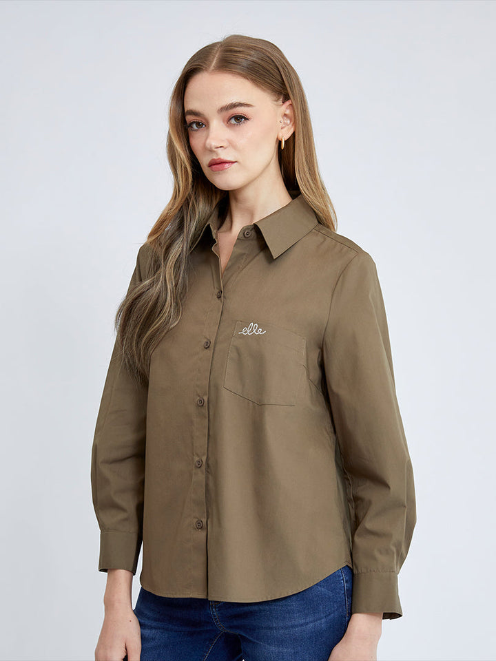 ELLE เสื้อเชิ๊ตสตรีผ้า COTTON แขนยาว ทรงBASIC กระเป๋าอกรีดเพชรโลโก้ ELLE รุ่น W3B223 (มีให้เลือก 2 สี) ICCSHOPPING