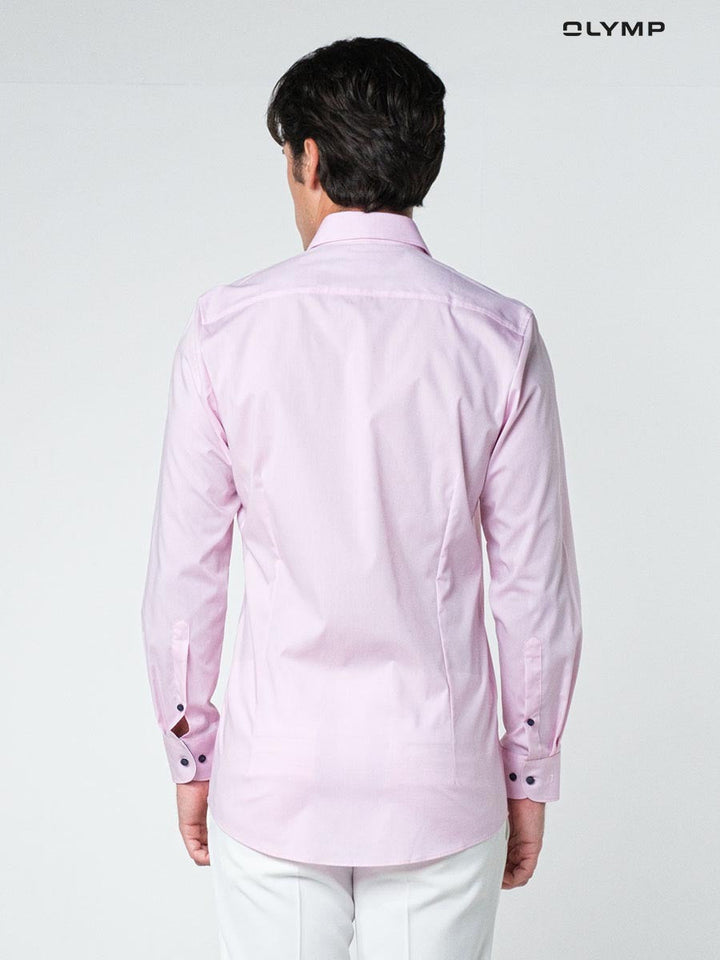 OLYMP  Level Five Shirt เสื้อเชิ้ตชาย สีชมพู ผ้าเรียบ แต่งปก ทรงพอดีตัว ยืดหยุ่นได้ดี รีดง่าย SUMM24 OLYMP