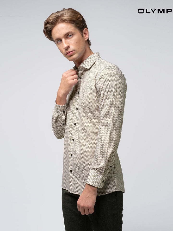 OLYMP  No. Six Shirt เสื้อเชิ้ตชาย ลายพิมพ์สีน้ำตาล ทรงเข้ารูป ยืดหยุ่นได้ดี รีดง่าย SPRI24 ICCSHOPPING