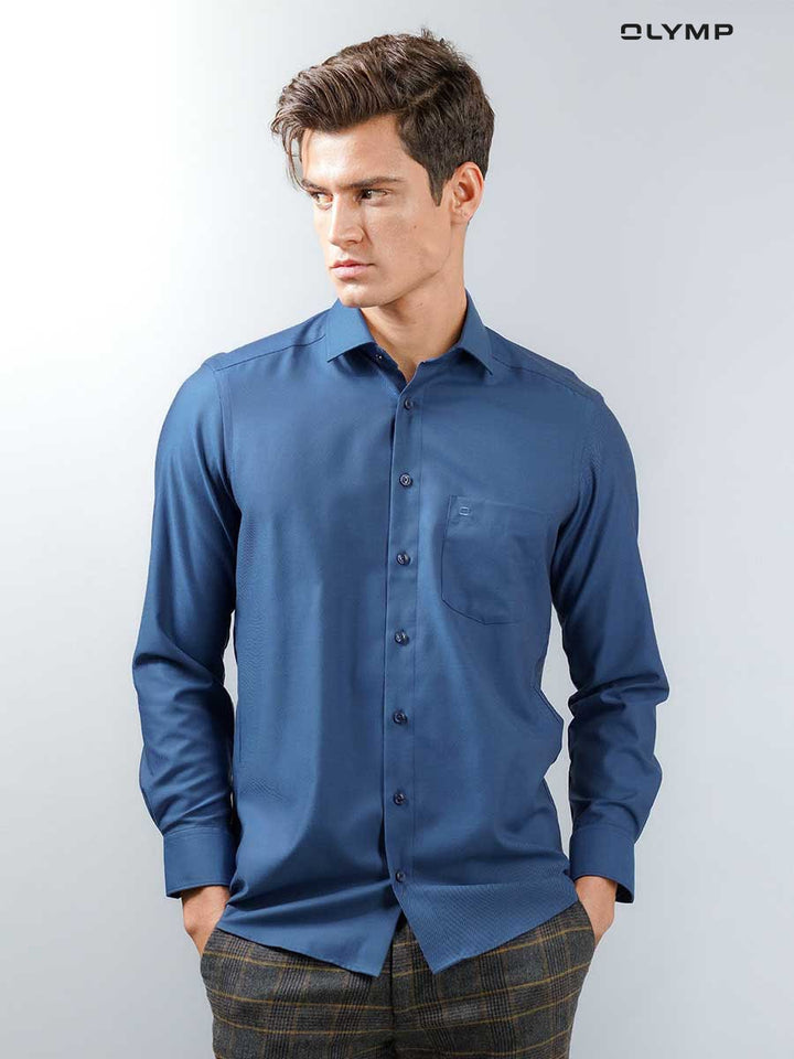 OLYMP  LUXOR Shirt เสื้อเชิ้ตชาย สีน้ำเงินเข้ม ผ้าเท็กเจอร์ ทรงหลวม ใส่สบาย รีดง่าย AUTU23 ICCSHOPPING