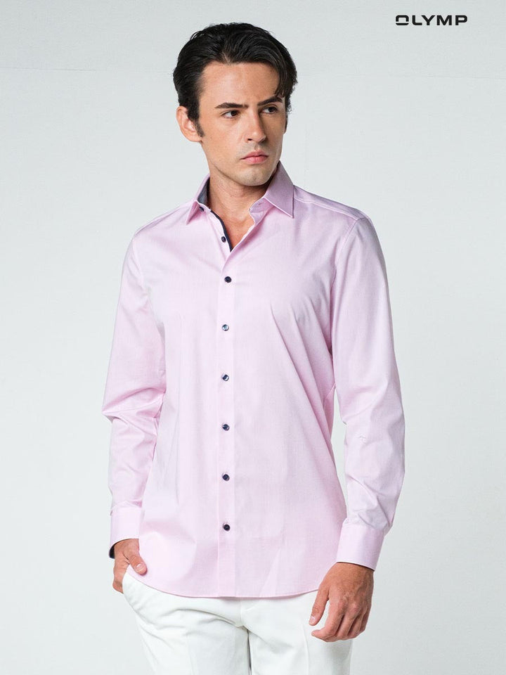 OLYMP  Level Five Shirt เสื้อเชิ้ตชาย สีชมพู ผ้าเรียบ แต่งปก ทรงพอดีตัว ยืดหยุ่นได้ดี รีดง่าย SUMM24 OLYMP