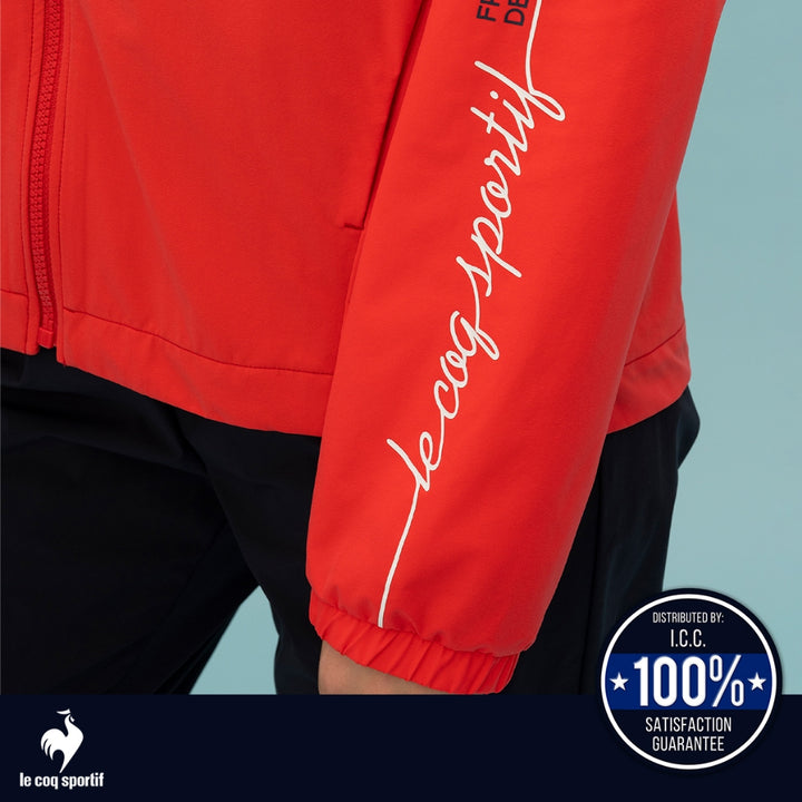 le coq sportif เสื้อแจ็คเก็ตฮู้ดดี้ ผู้หญิง สีแดง (เสื้อแจ็คเก็ต, เสื้อออกกำลังกาย, เสื้อกันฝน, lecoq, เลอค็อก) 