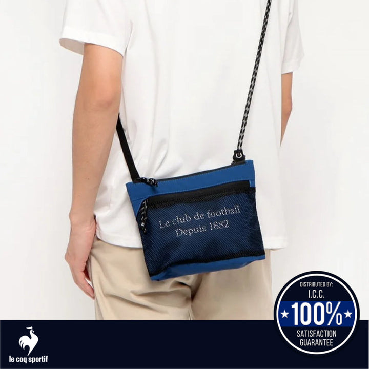 le coq sportif  กระเป๋า Crossbody bag สีดำ-ฟ้า (กระเป๋าแฟชั่น, กระเป๋าสะพายข้าง, lecoq, เลอค็อก) ICCSHOPPING