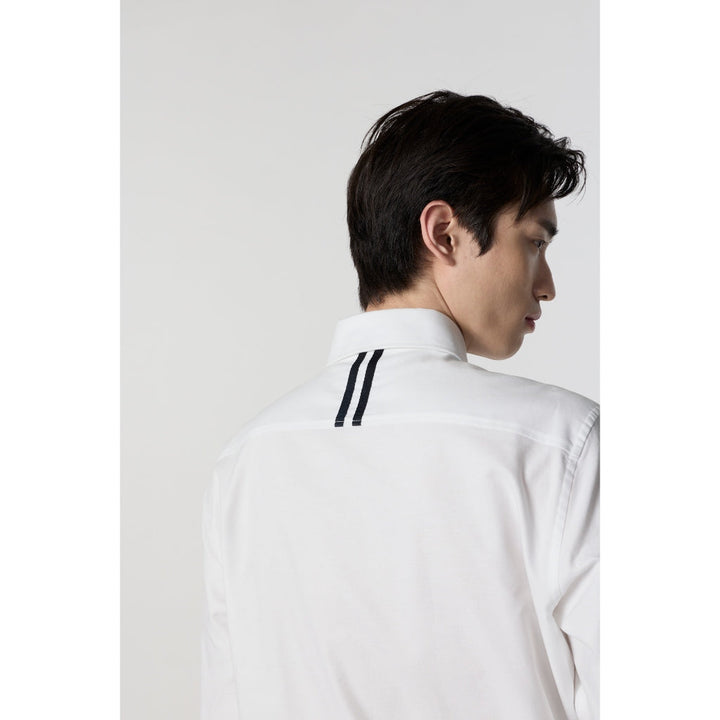 ARROW OXFOED Shirt  - เสื้อเชิ้ตแขนยาว Sport  ทรง Smart สีขาว MACM827-WH ICCSHOPPING