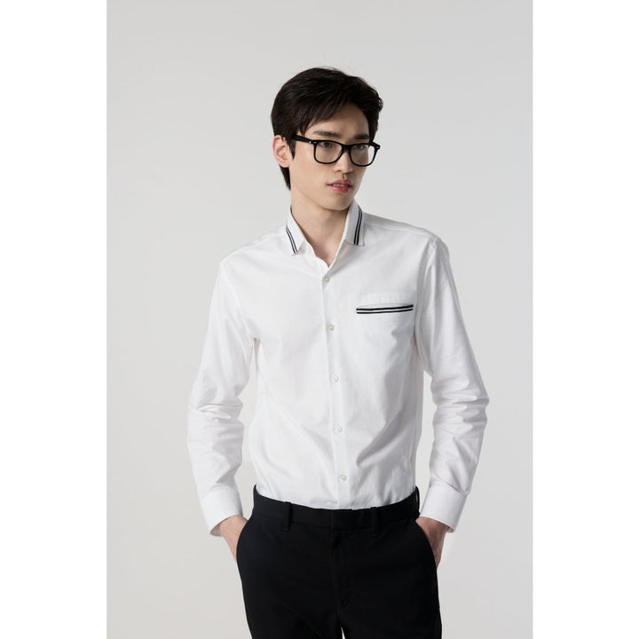 ARROW OXFOED Shirt ผ้ายืด - เสื้อเชิ้ตแขนยาว  ทรง Smart สีขาว MACM822-WH ICCSHOPPING