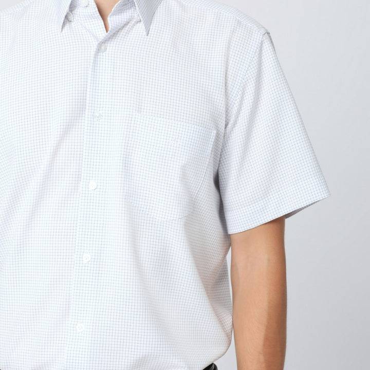 ARROW PROFREX SHIRT เบา สบาย ไม่ยับ แค่ลูบก็เรียบ - เสื้อเชิ้ต คอปก แขนสั้น ทรง SMART สีเทา MACM208 GY 