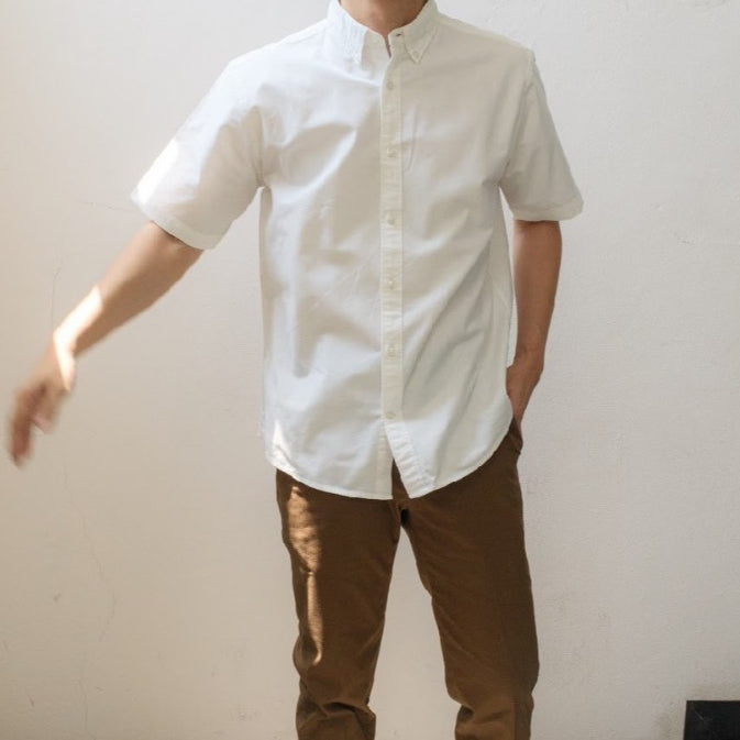 era-won เสื้อเชิ้ต รุ่น OXFORD SHORT-SLEEVED SHIRT สี White ICCSHOPPING