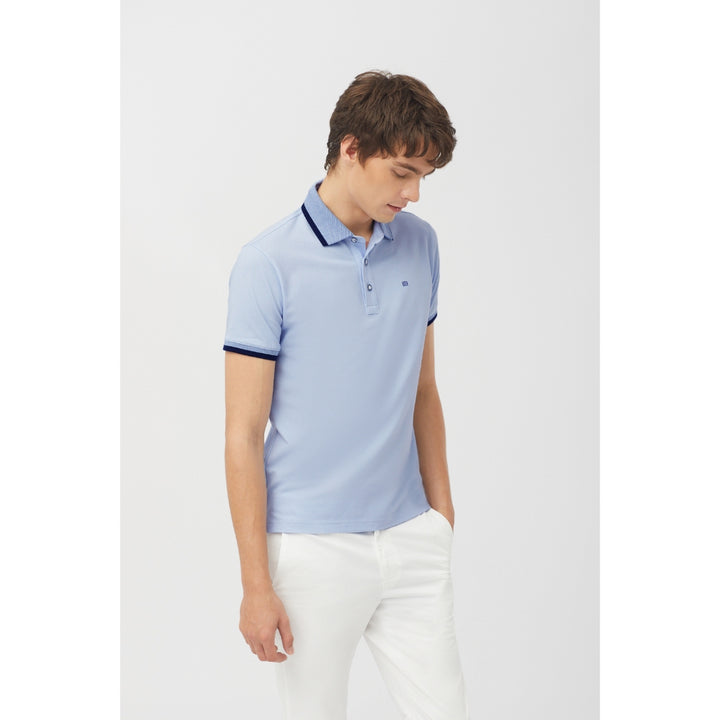 Guy Laroche เสื้อโปโลแขนสั้น สีพื้น ทรง EXTRA FIT รุ่น BKL6300A5BU - สีฟ้า 