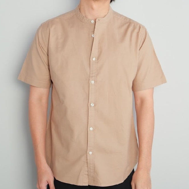 era-won เสื้อเชิ้ต คอจีน รุ่น OXFORD SHORT-SLEEVED MANDARIN COLLAR 100% COTTON ทรง Regular สี Beige ICCSHOPPING