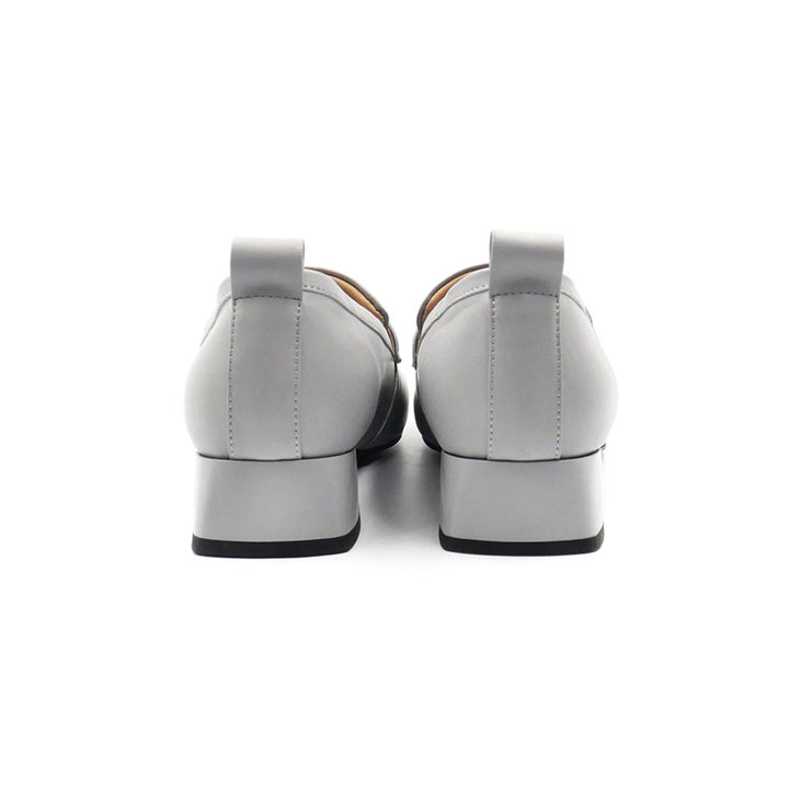 ELLE SHOES รองเท้าหุ้มส้น MOCCASIN LOAFER แต่งโลโก้สีทอง มีให้เลือก 3 สี รุ่น- ELMM001 ICCSHOPPING