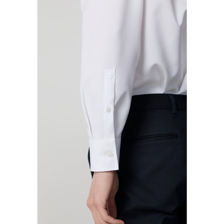 ARROW Microtech Shirt  เสื้อเชิ้ตแขนยาว ทรง SMART สีขาว MACM823-WH ICCSHOPPING
