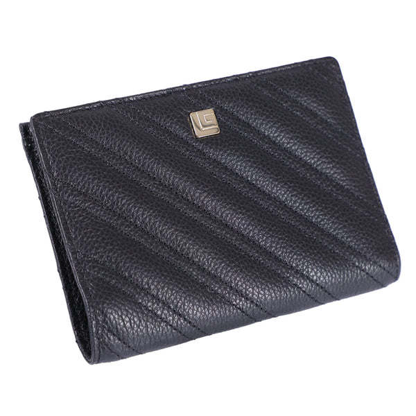 Guy Laroche กระเป๋าสตางค์ผู้หญิง หนังนิ่มอัดลายลิ้นจี่สีดำ 2 พับสั้น รุ่น AGP08812S6BLS
