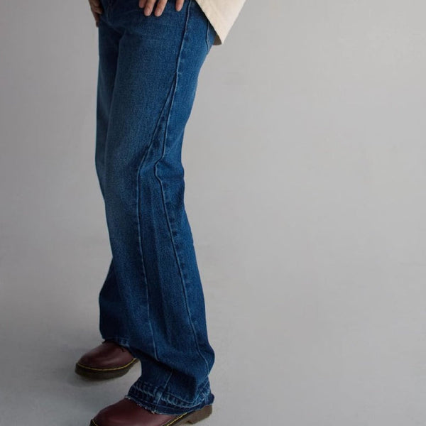 era-won กางเกงยีนส์ขาม้า รุ่น SEMI-FLARE DENIM 5 POCKET สี Light blue wash ยีนส์สีน้ำเงิน-Draft