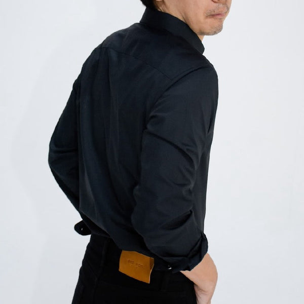 era-won เสื้อเชิ้ตคอปก ปัก ART TOY ทรง Dress shirt แขนยาว สี  Black ICCSHOPPING