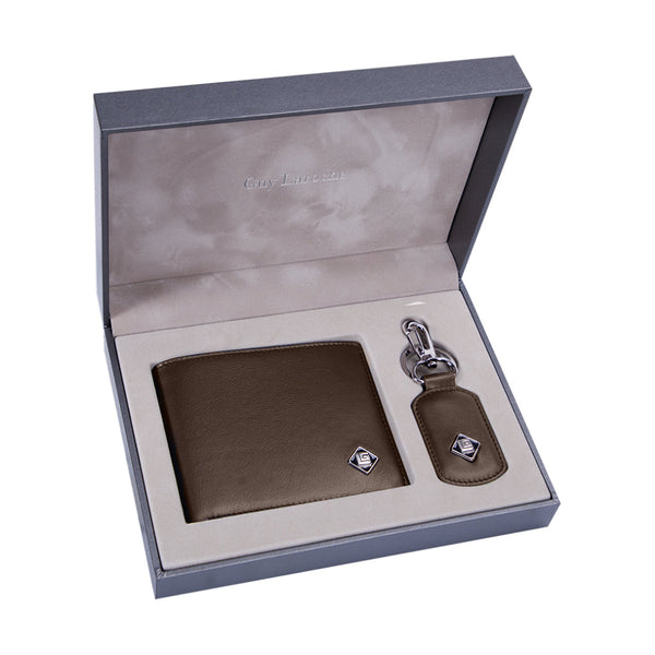 Guy Laroche Gift Set กระเป๋าสตางค์ + พวงกุญแจ - สีน้ำตาล รุ่น MGG0301KS6BRX