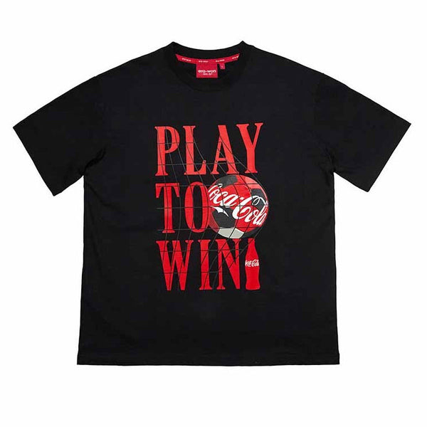 era-won | Coca Cola T-Shirt Oversized  เสื้อยืดเอราวอนโอเวอร์ไซส์แขนสั้น สำหรับคุณผู้ชาย สกรีน x Coca Cola สีดำ