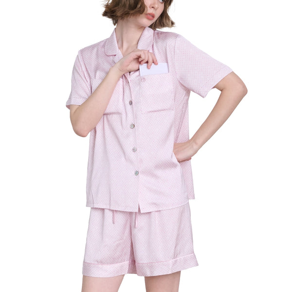 Wacoal Urban comfort ชุดนอนผ้าซาติน แขนสั้น ขาสั้น รุ่น WN7V27 Wacoal