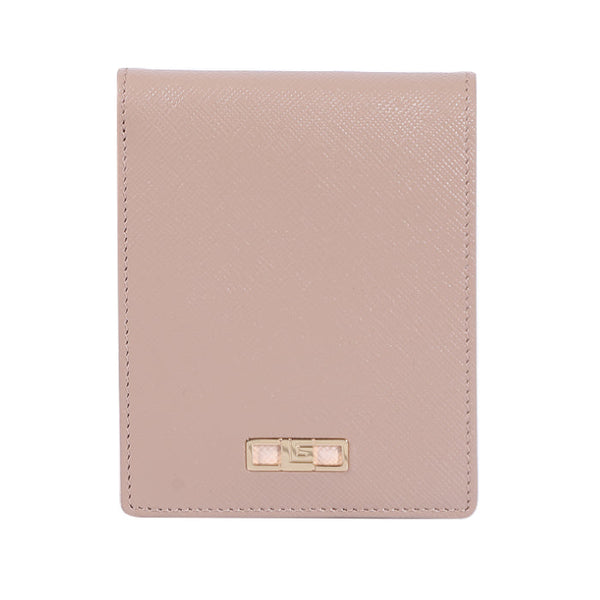 Guy Laroche กระเป๋าสตางค์ผู้หญิง พับสั้น 6 CARD หนังลาย safiano สีน้ำตาล รุ่น AGP09526S6BRS ICCSHOPPING