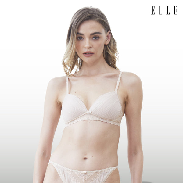 ELLE lingerie Moulded bra ยกทรงไร้โครงเต้าสามเหลี่ยมแต่งพลีทและผ้าลูกไม้ สีเบจ (LB6721)