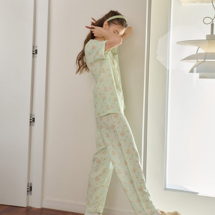 Wacoal Sleepwear ชุดนอน เสื้อแขนสั้น กางเกงขายาว รุ่น WN9G09 Wacoal